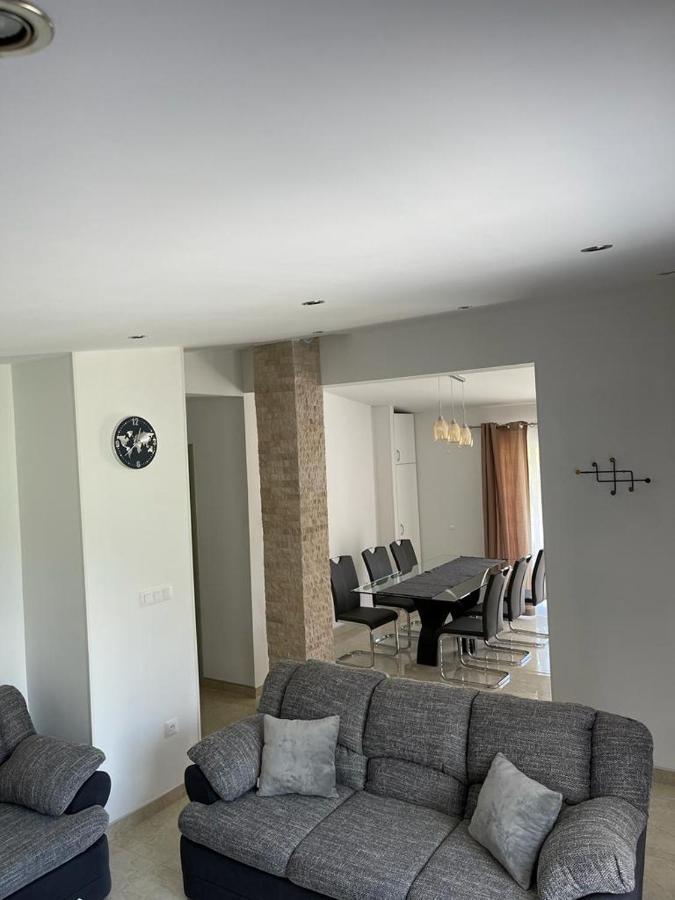 Apartman Nature Zvecanje Eksteriør billede